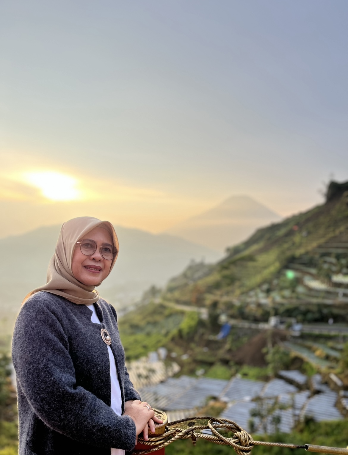 Hj Setia Perwati S.Kep Ners., MM